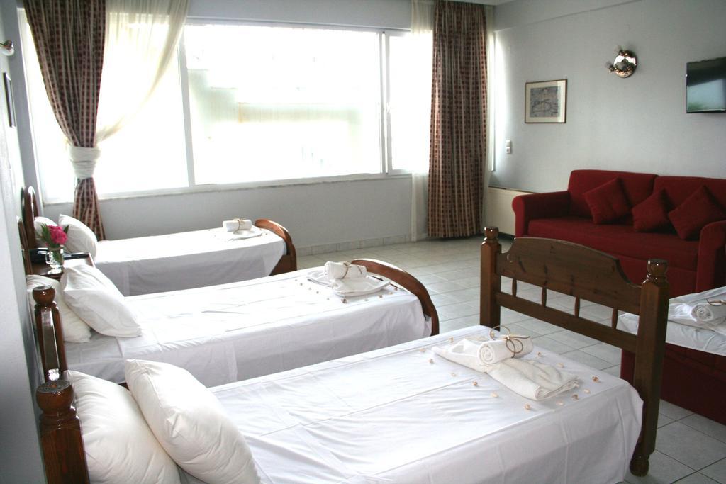 Hotel Revis Station Plataria Exteriér fotografie
