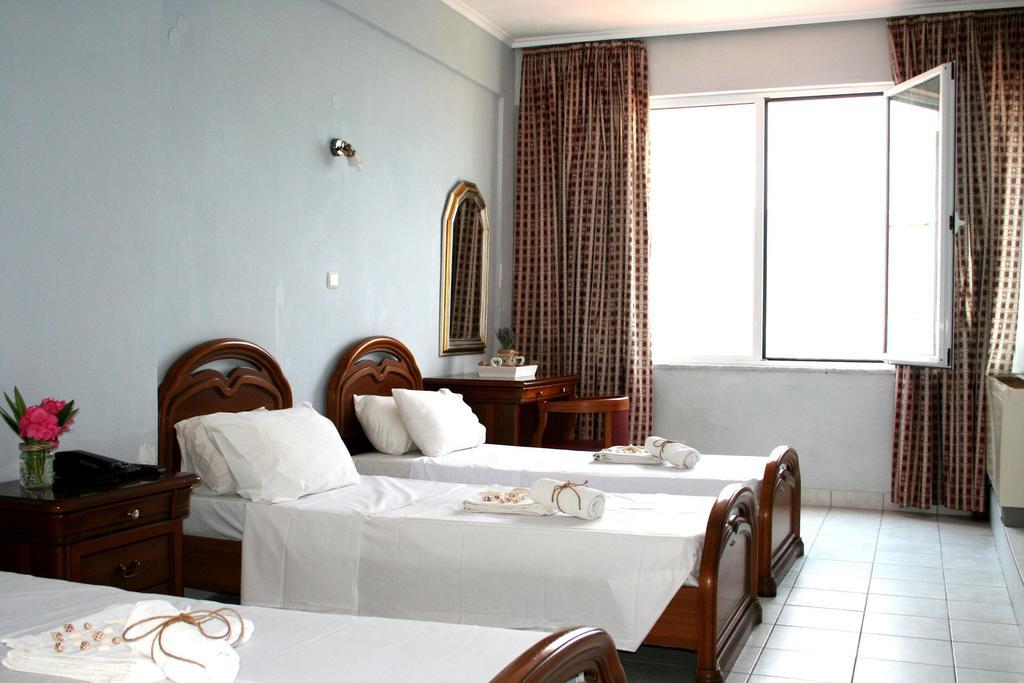 Hotel Revis Station Plataria Exteriér fotografie