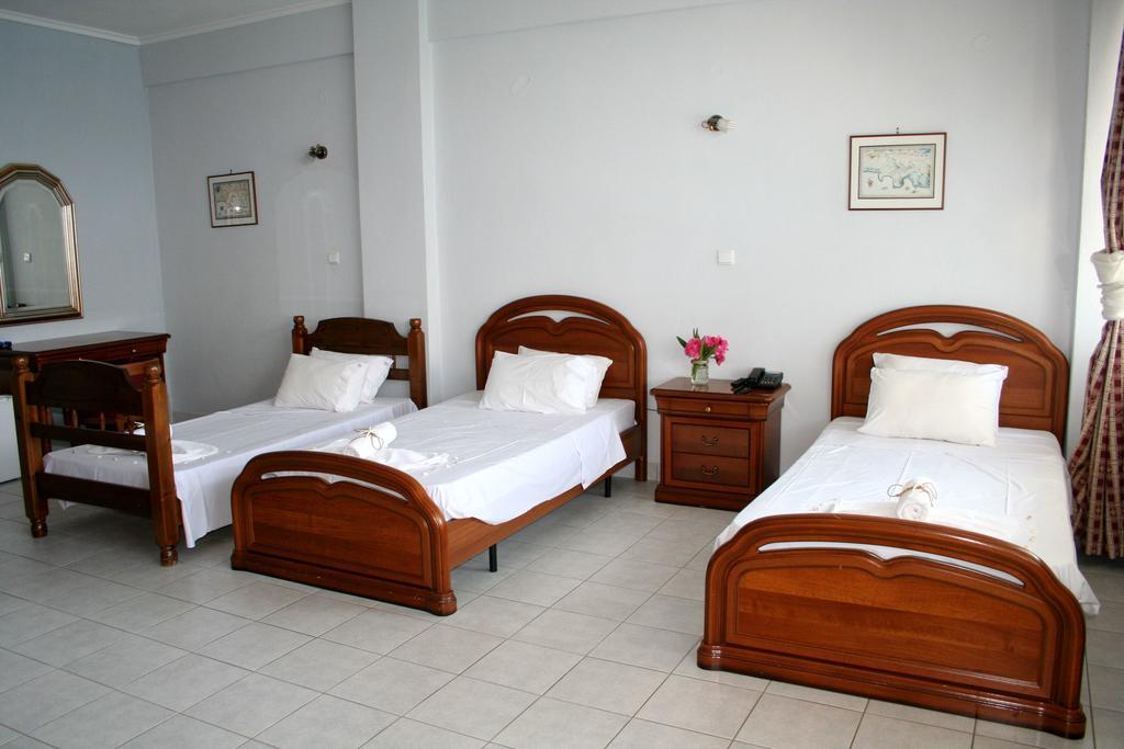 Hotel Revis Station Plataria Exteriér fotografie