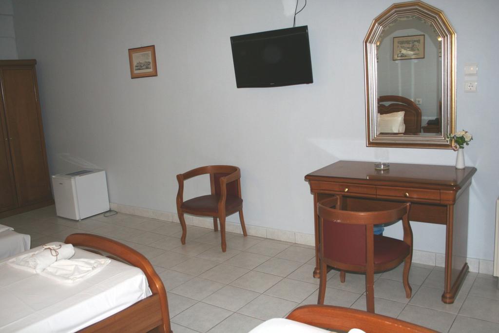 Hotel Revis Station Plataria Exteriér fotografie