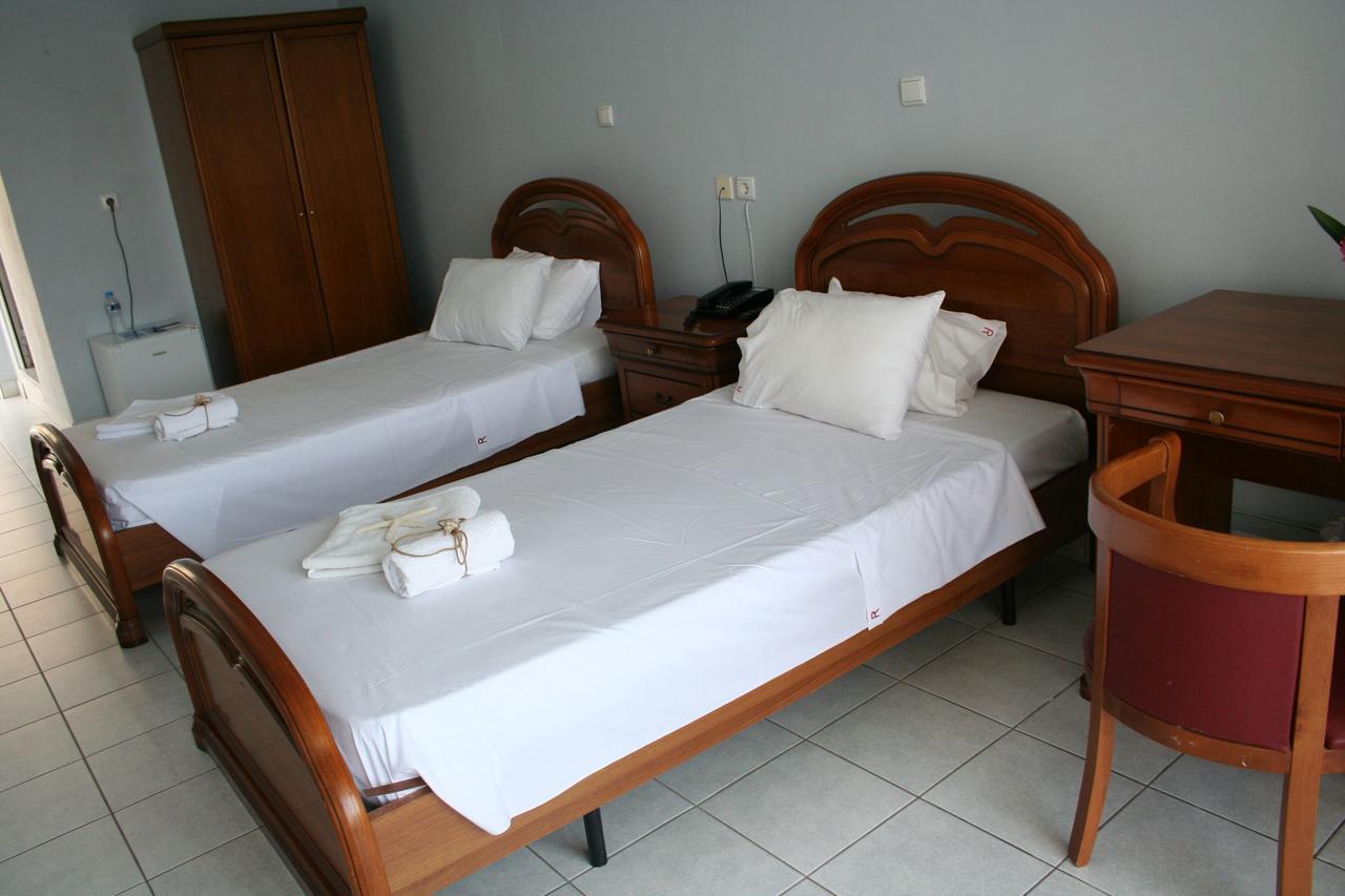 Hotel Revis Station Plataria Exteriér fotografie