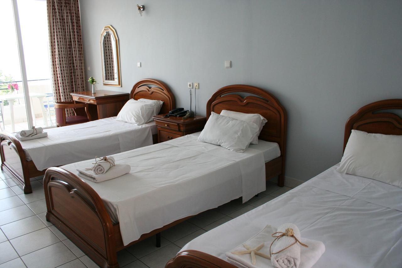 Hotel Revis Station Plataria Exteriér fotografie